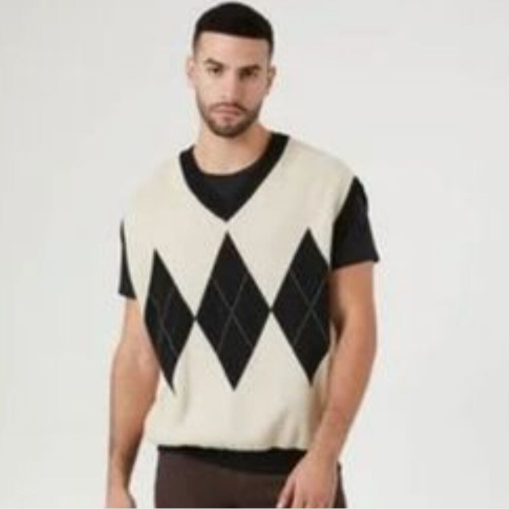 Forever 21 Taupe & Black Argyle Preppy Cotton Sweater Vest Size M